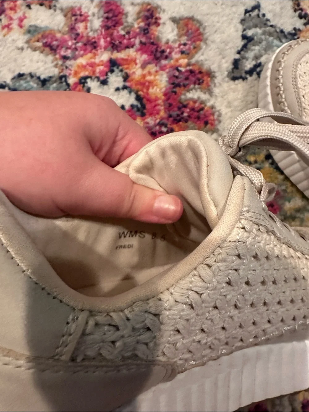 Dolce Vita lightweight woven